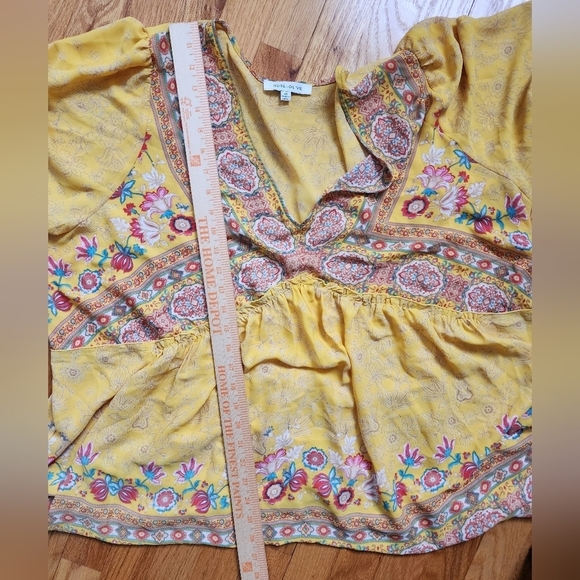 Rose & Olive 2x boho Peasant top floral flowy yellow hippie witchy - Picture 9 of 10